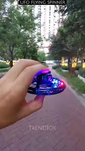 Gyro Spinner™ I Magical Flying Spinner